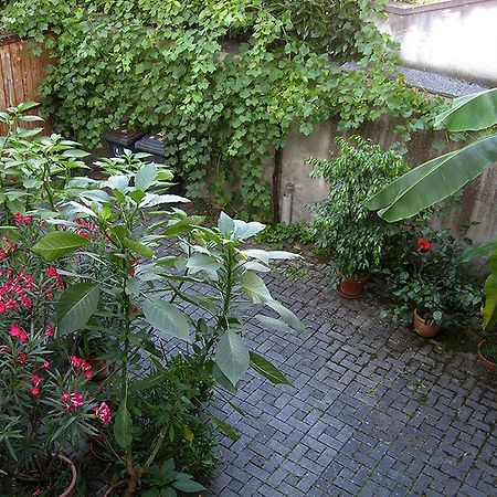Die Sprachpension - The Language Guesthouse Vogtsburg Esterno foto