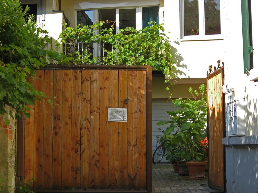 Die Sprachpension - The Language Guesthouse Vogtsburg Esterno foto